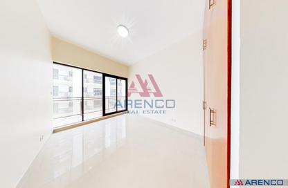 Apartment - 4 Bedrooms - 4 Bathrooms for rent in Golden Sands 9 - Mankhool - Bur Dubai - Dubai