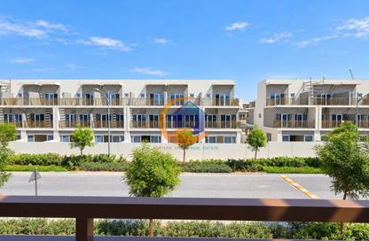 Townhouse - 4 - 4 for rent in Verona - Damac Hills 2 - Dubai Townhouse - 4 - 4 for rent in Verona - Damac Hills 2 - Dubai