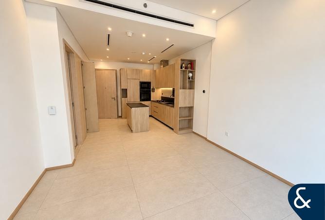 Ground Floor | Private Terrace | Unfurnished photo 2
