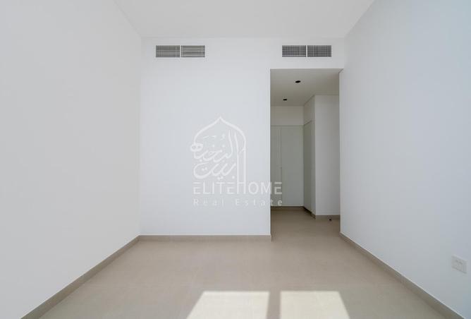 130664750 - Property Image 2