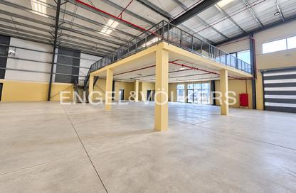 Warehouse - Studio - 2 for rent in 8WD - Dubai Investment Park 1 (DIP 1) - Dubai Investment Park (DIP) - Dubai