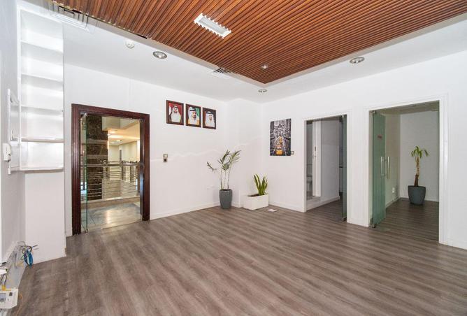 105555504 - Property Image 2