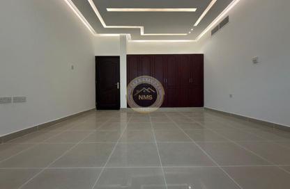 Apartment - Studio - 1 Bathroom for rent in Hadbat Al Zafranah - Muroor Area - Abu Dhabi