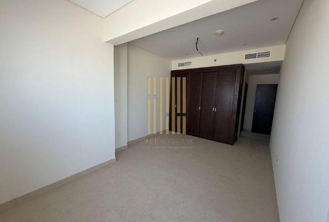 84071625 - Property Image 3