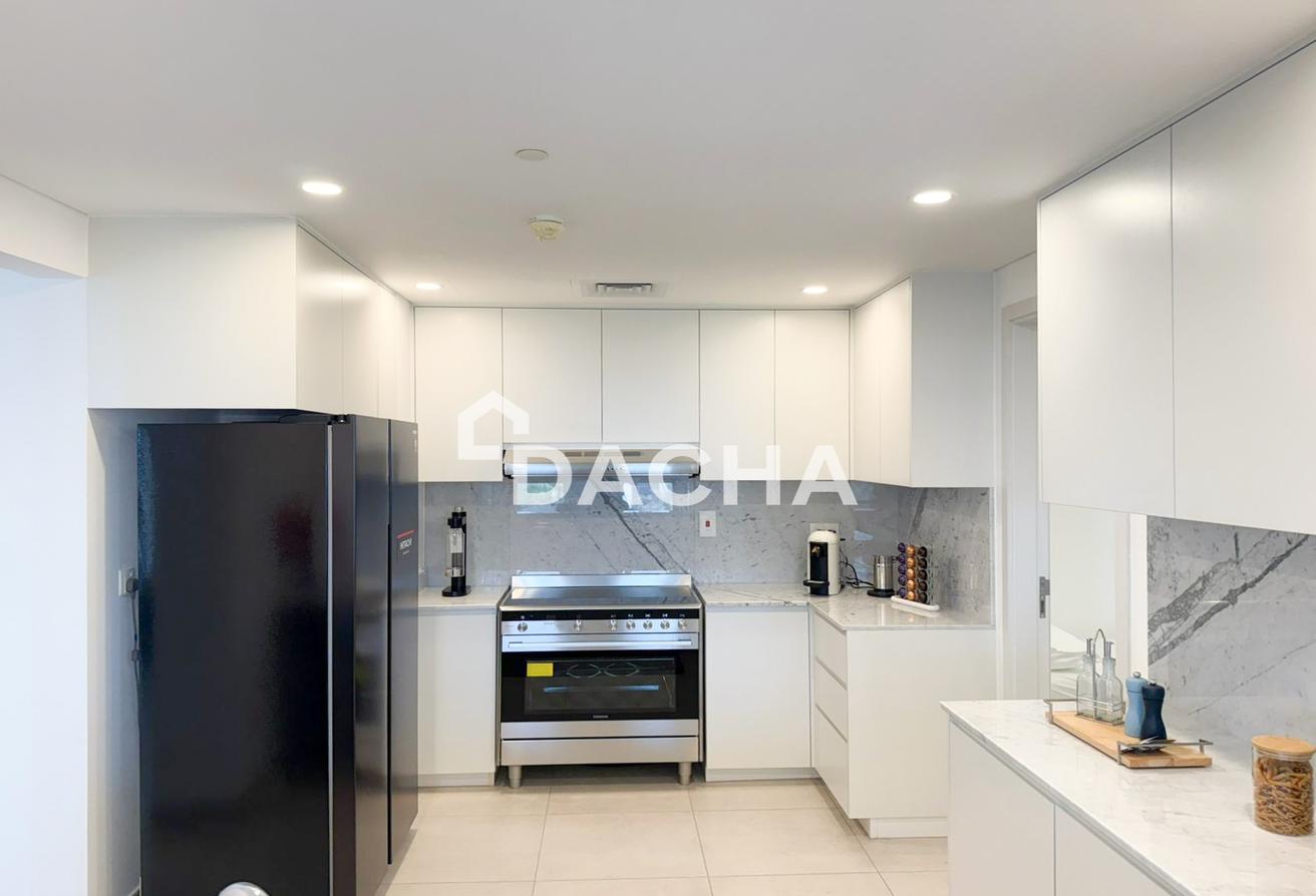 Burj Al Arab View | Furnished | Stunning 4BR+Maids photo 8