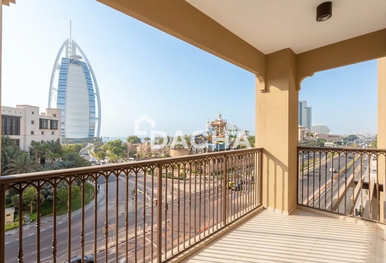 Burj Al Arab View | Furnished | Stunning 4BR+Maids