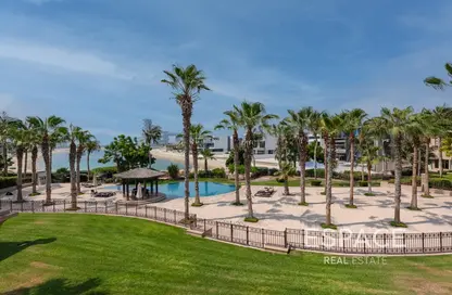 Villa - 3 Bedrooms - 4 Bathrooms for sale in Canal Cove Frond H - Canal Cove Villas - Palm Jumeirah - Dubai