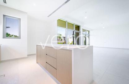 Villa - 5 Bedrooms - 6 Bathrooms for rent in Al Furjan West - Al Furjan - Dubai