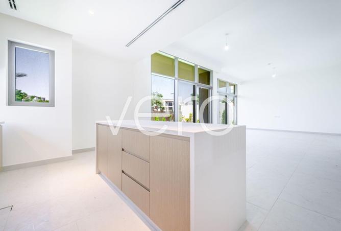 92244935 - Property Image 2
