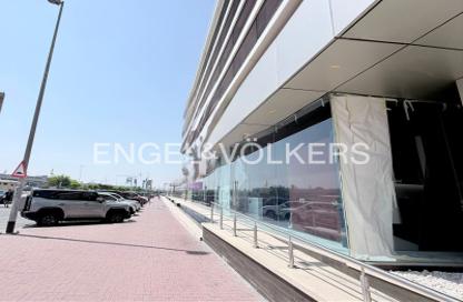 Shop - Studio - 1 for rent in SKB Plaza - Umm Al Sheif - Dubai