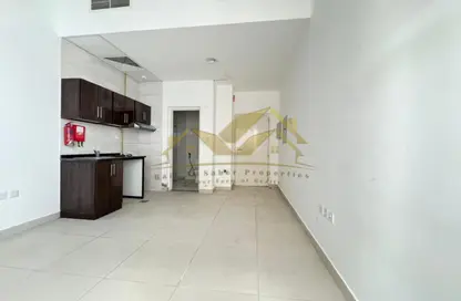 Apartment - Studio - 1 Bathroom for rent in Karama Park Area - Al Karama - Dubai