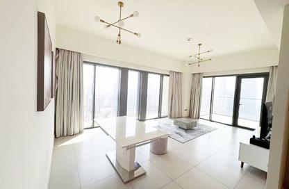 Apartment - 3 - 3 for rent in Burj Royale - Downtown Dubai - Dubai