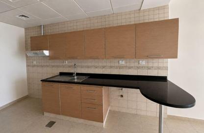 Apartment - Studio - 1 Bathroom for rent in Palace Tower 2 - Palace Towers - Dubai Silicon Oasis - Dubai