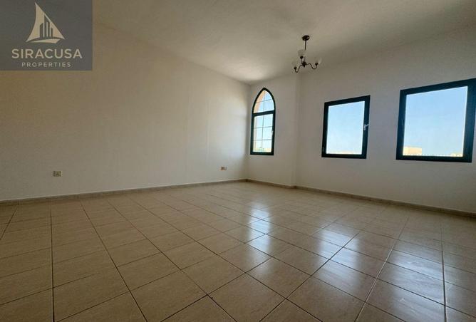 83667731 - Property Image 2