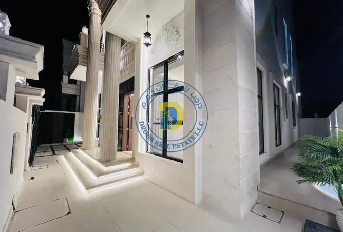 155518996 - Property Image 3