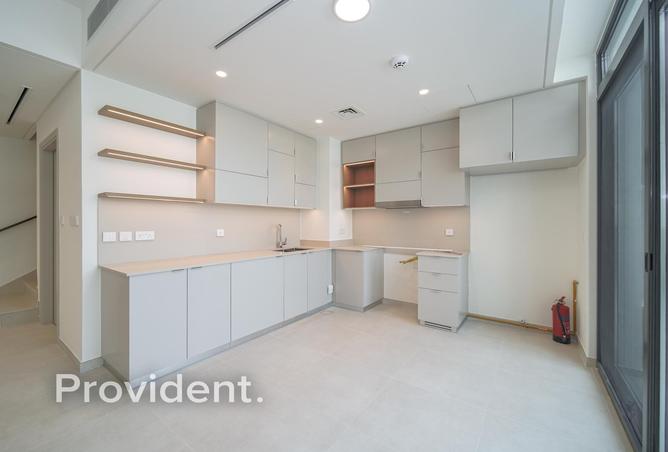 65154842 - Property Image 3