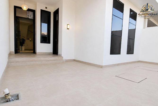 107281237 - Property Image 2