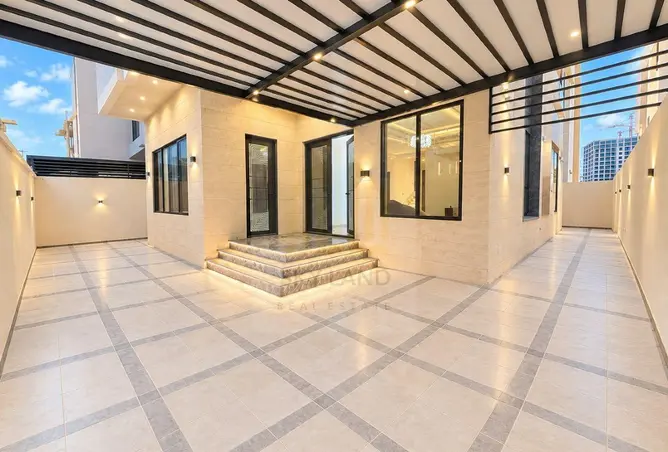 165597353 - Property Image 2
