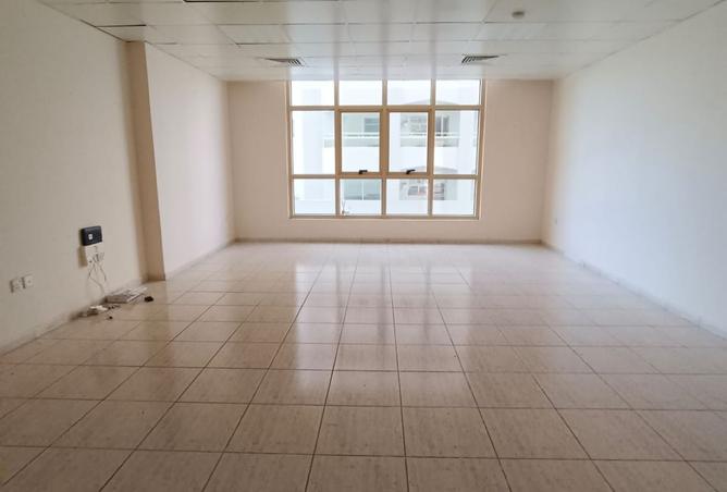 121542036 - Property Image 2