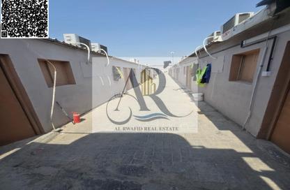 Labor Camp - Studio - 7+ Bathrooms for rent in Industrial Area 4 - Sharjah Industrial Area - Sharjah