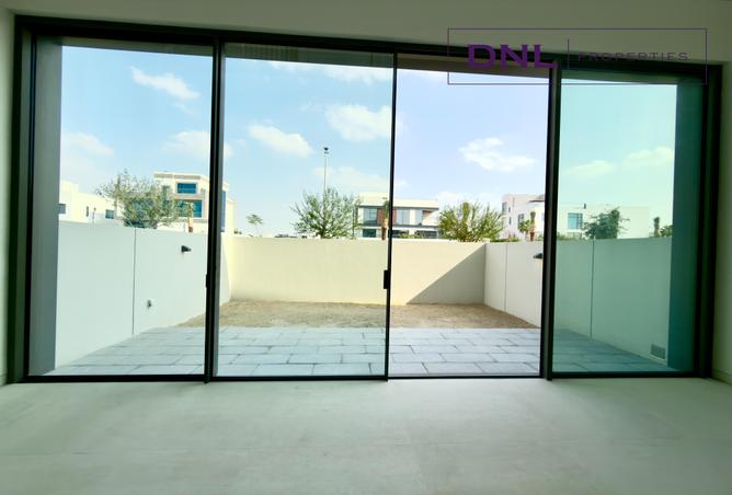 67454189 - صورة العقار 3