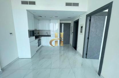 Apartment - 1 Bedroom - 2 Bathrooms for rent in Samana Park Views - Arjan - Dubai Apartment - 1 Bedroom - 2 Bathrooms for rent in Samana Park Views - Arjan - Dubai
