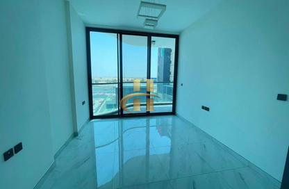Apartment - 1 Bedroom - 2 Bathrooms for rent in Samana Park Views - Arjan - Dubai