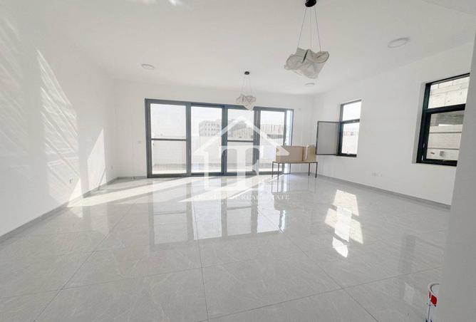 135605037 - Property Main Image