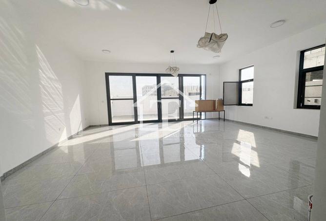 135605037 - Property Image 3