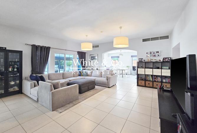 2OjqMHgeHKa - Property Image 2