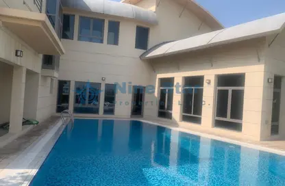 Villa - 5 Bedrooms - 6 Bathrooms for rent in Signature Villas Frond M - Signature Villas - Palm Jumeirah - Dubai