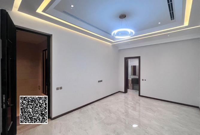 129745303 - Property Image 3