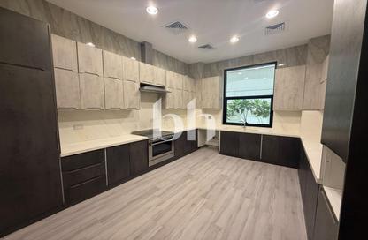 Villa - 5 Bedrooms - 7+ Bathrooms for rent in Nad Al Sheba Gardens 1 - Nad Al Sheba Gardens - Nad Al Sheba 1 - Nad Al Sheba - Dubai