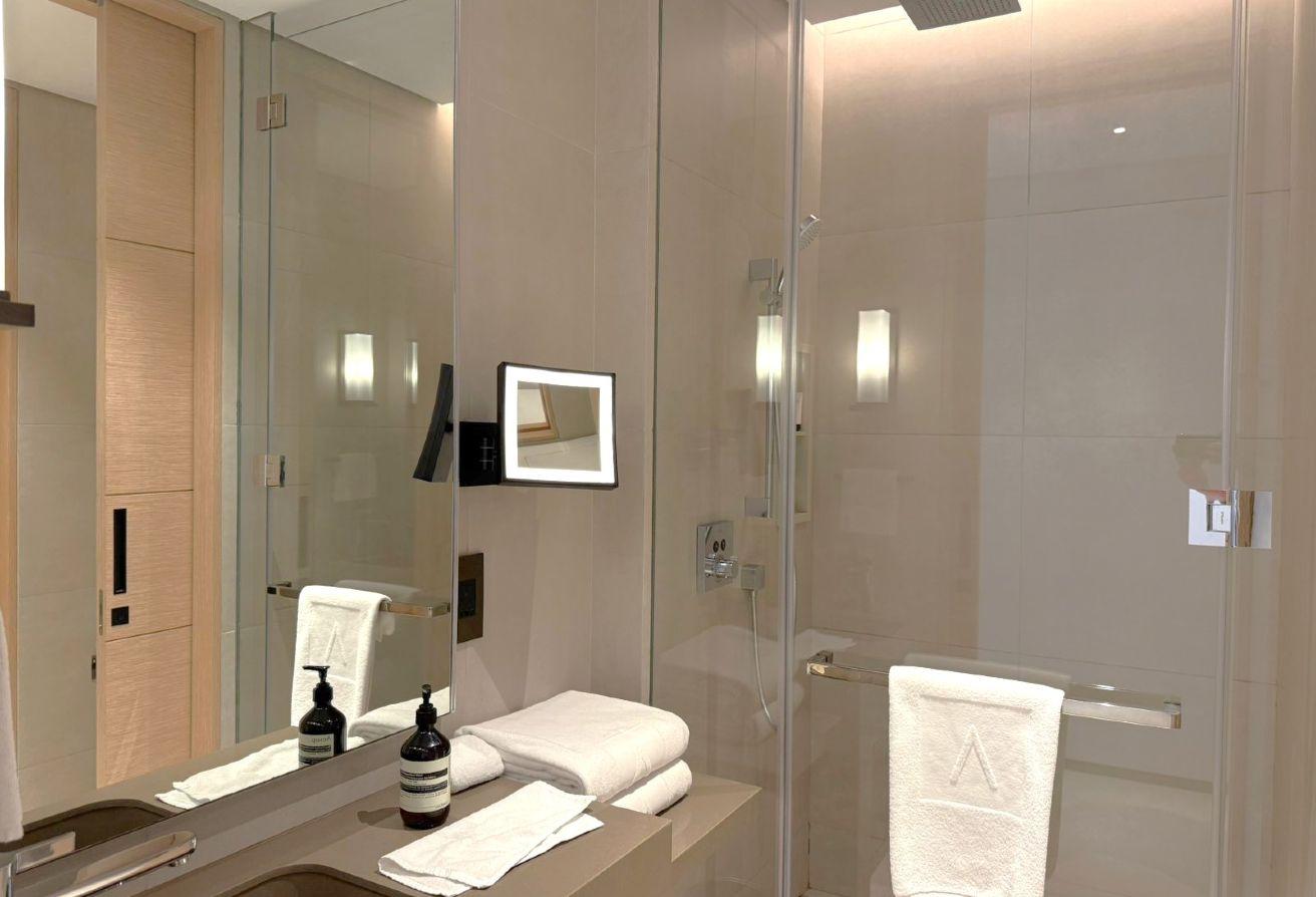 READY TO MOVE | HIGH FLOOR | FULL SEA VIEW photo 17