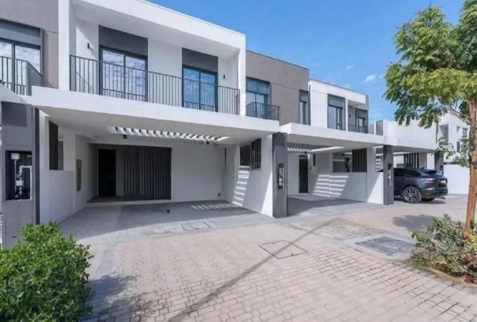 70282715 - Property Image 2