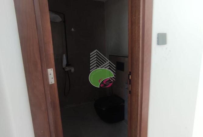 97402753 - صورة العقار 2