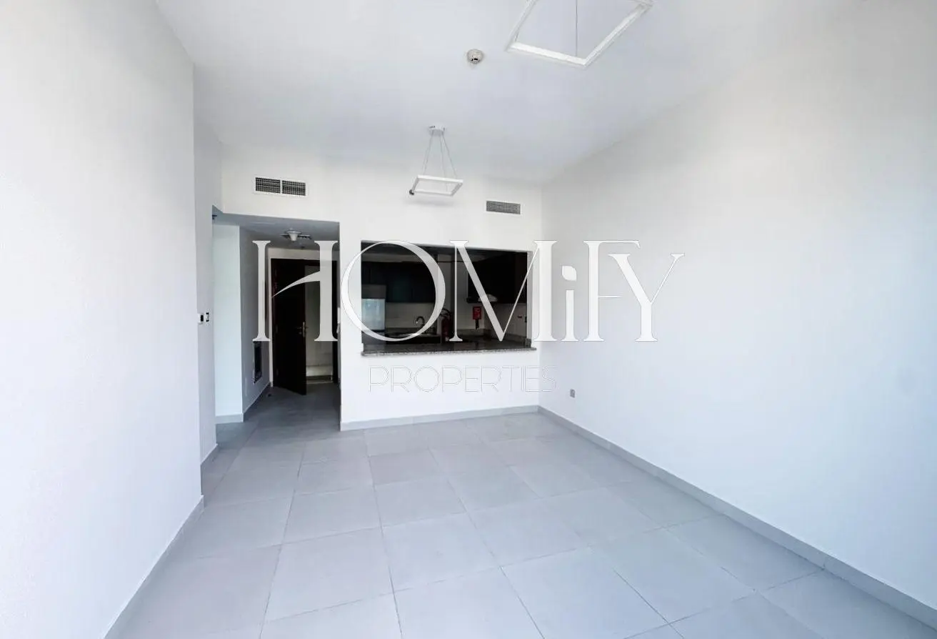127028600 - Property Main Image