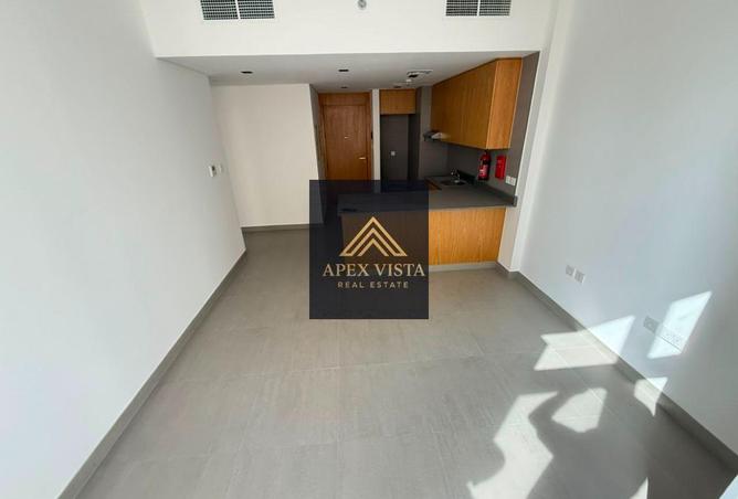 138789785 - Property Image 2