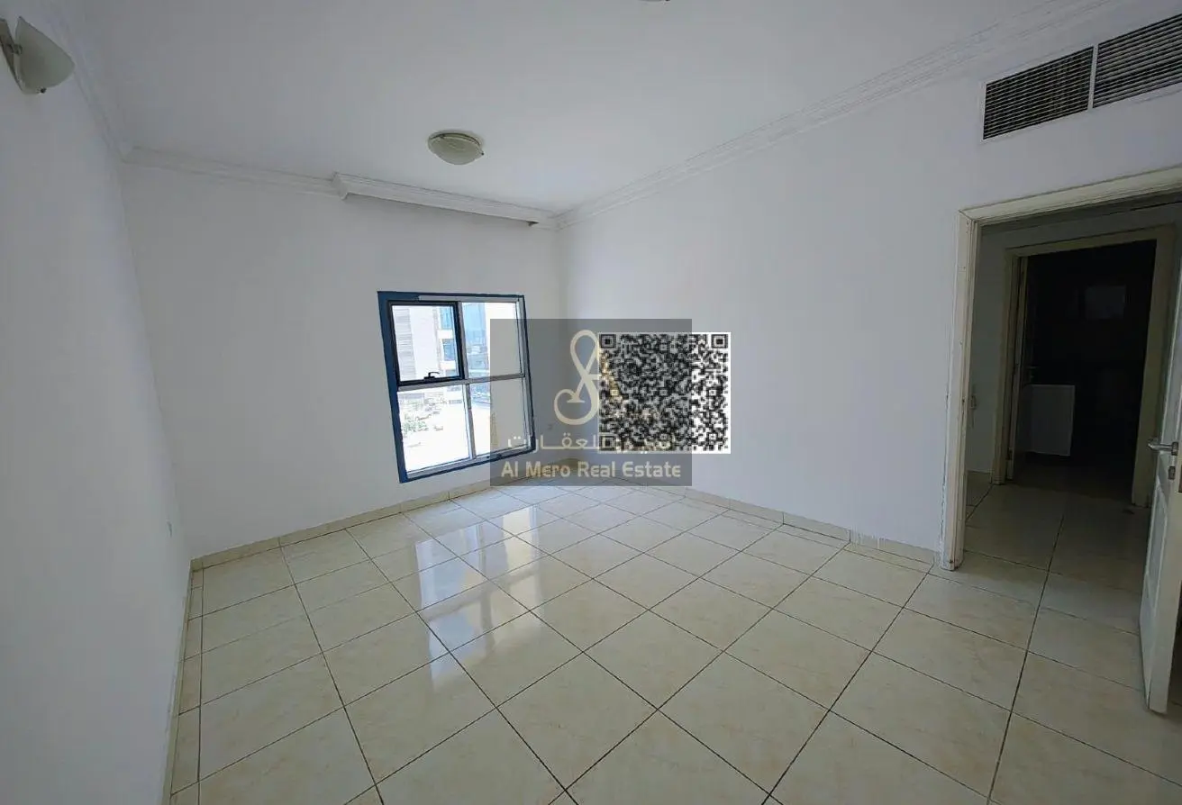 165588426 - Property Main Image
