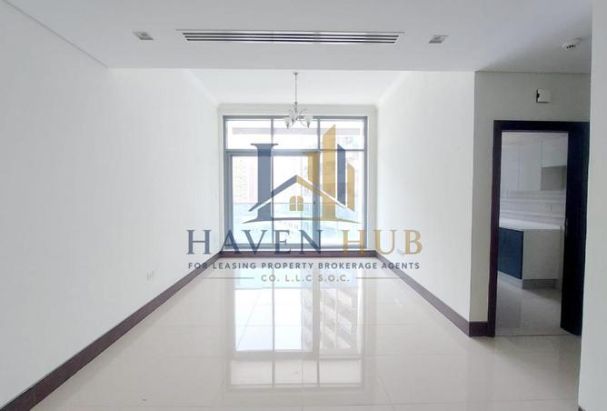 135604052 - Property Image 2