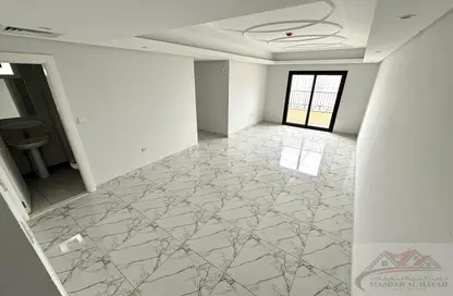 Apartment - 2 Bedrooms - 3 Bathrooms for rent in Amber Tower - Muwaileh - Sharjah