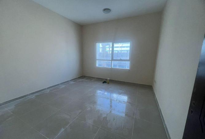 16330007 - Property Image 2