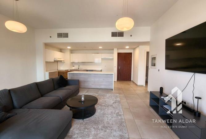 83643007 - Property Main Image