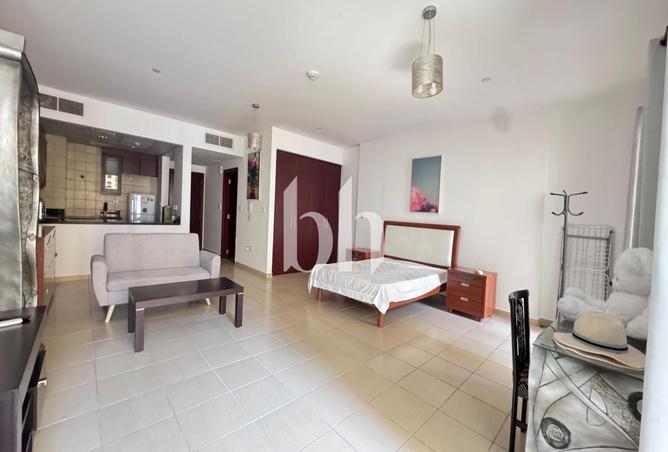 54404021 - Property Image 2