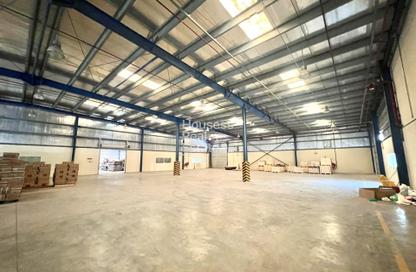 Warehouse - Studio - 3 for rent in Freezone South - Jebel Ali Freezone - Jebel Ali - Dubai