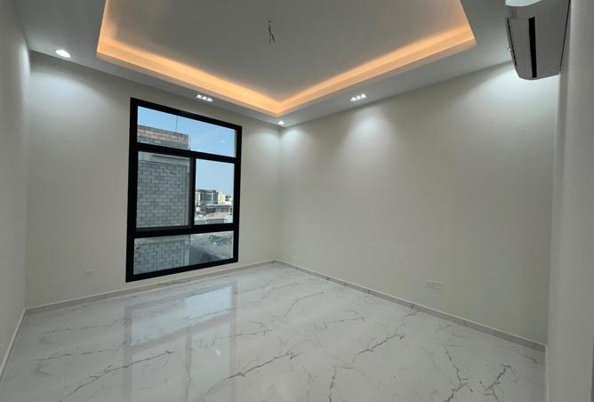 70280359 - صورة العقار 2