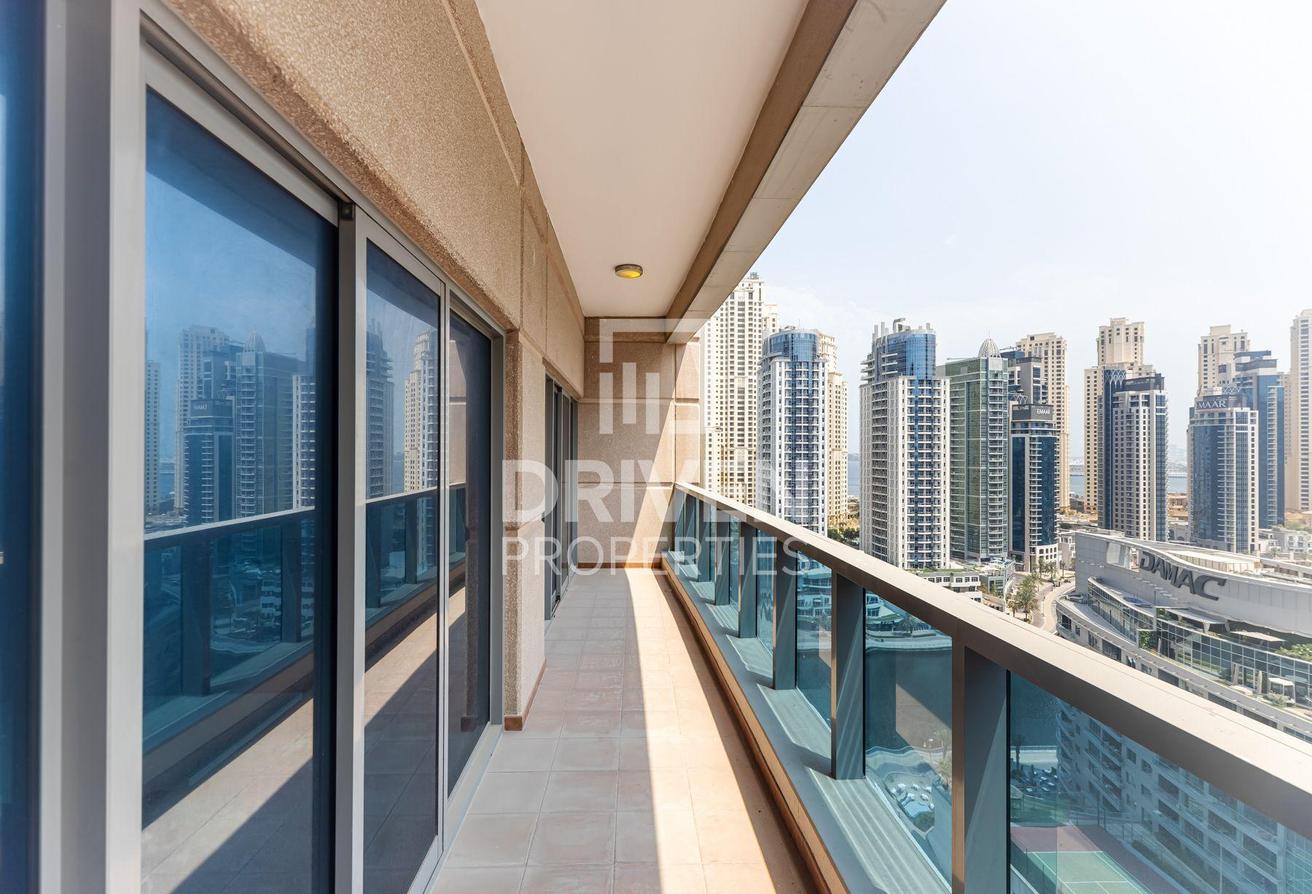 Marina Living and Fully Furnished photo 9