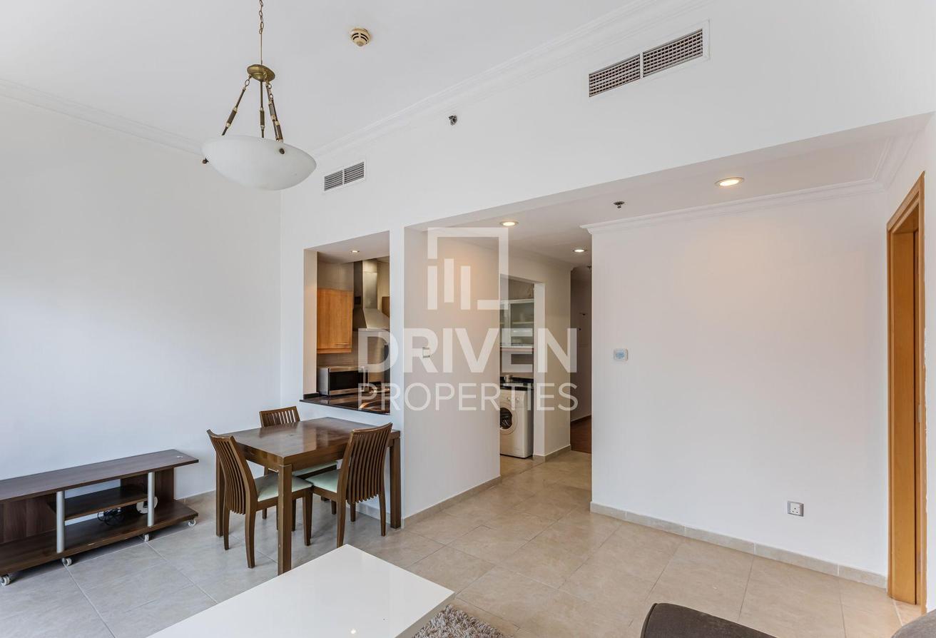 Marina Living and Fully Furnished photo 3