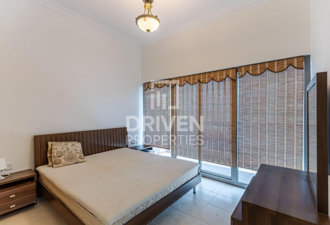 Marina Living and Fully Furnished photo 4
