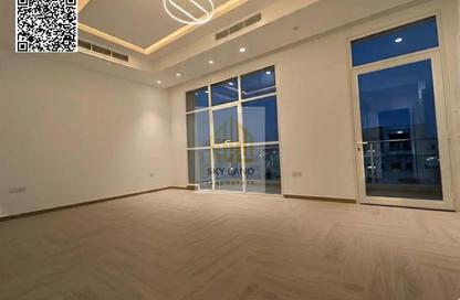 Villa - 5 Bedrooms - 7 Bathrooms for sale in Al Yasmeen 1 - Al Yasmeen - Ajman